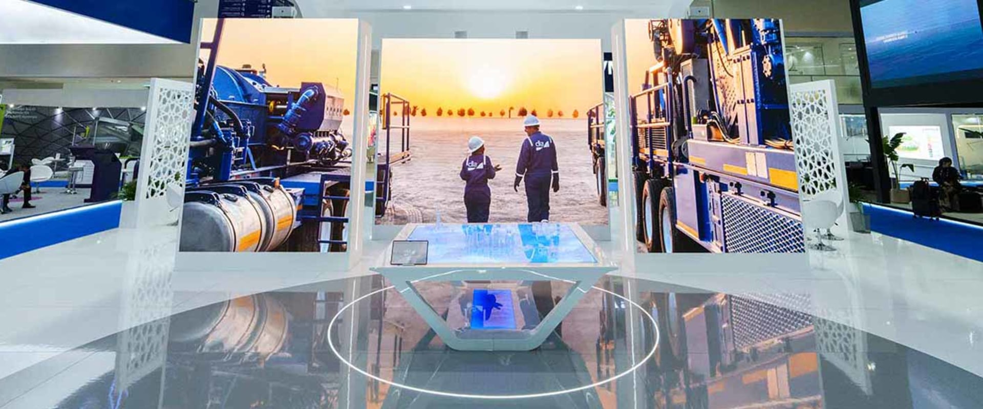 Trade Shows and Conferences: Connecting Businesses in the Supply Chain Industry